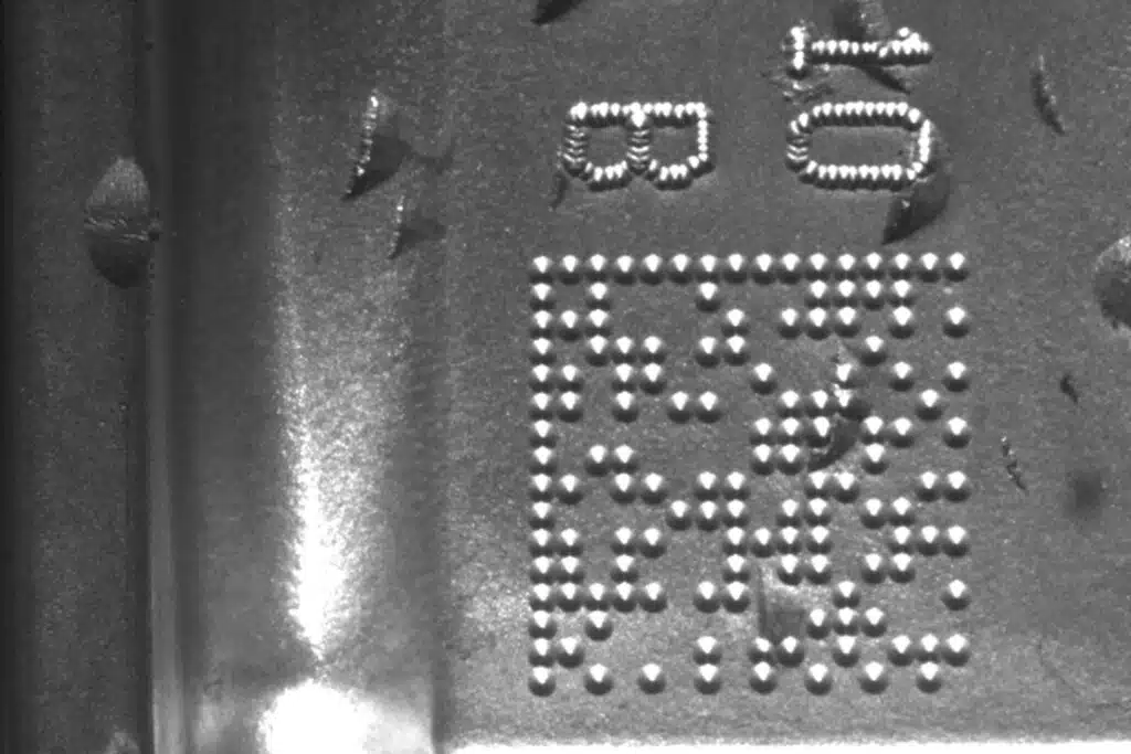 Data Matrix marking and reading on engine components at a high temperature
